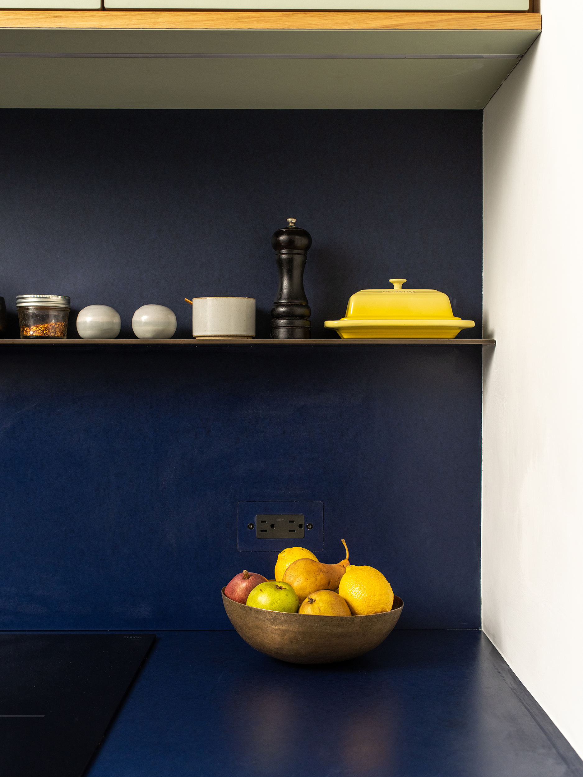 O'C KITCHEN SHELF