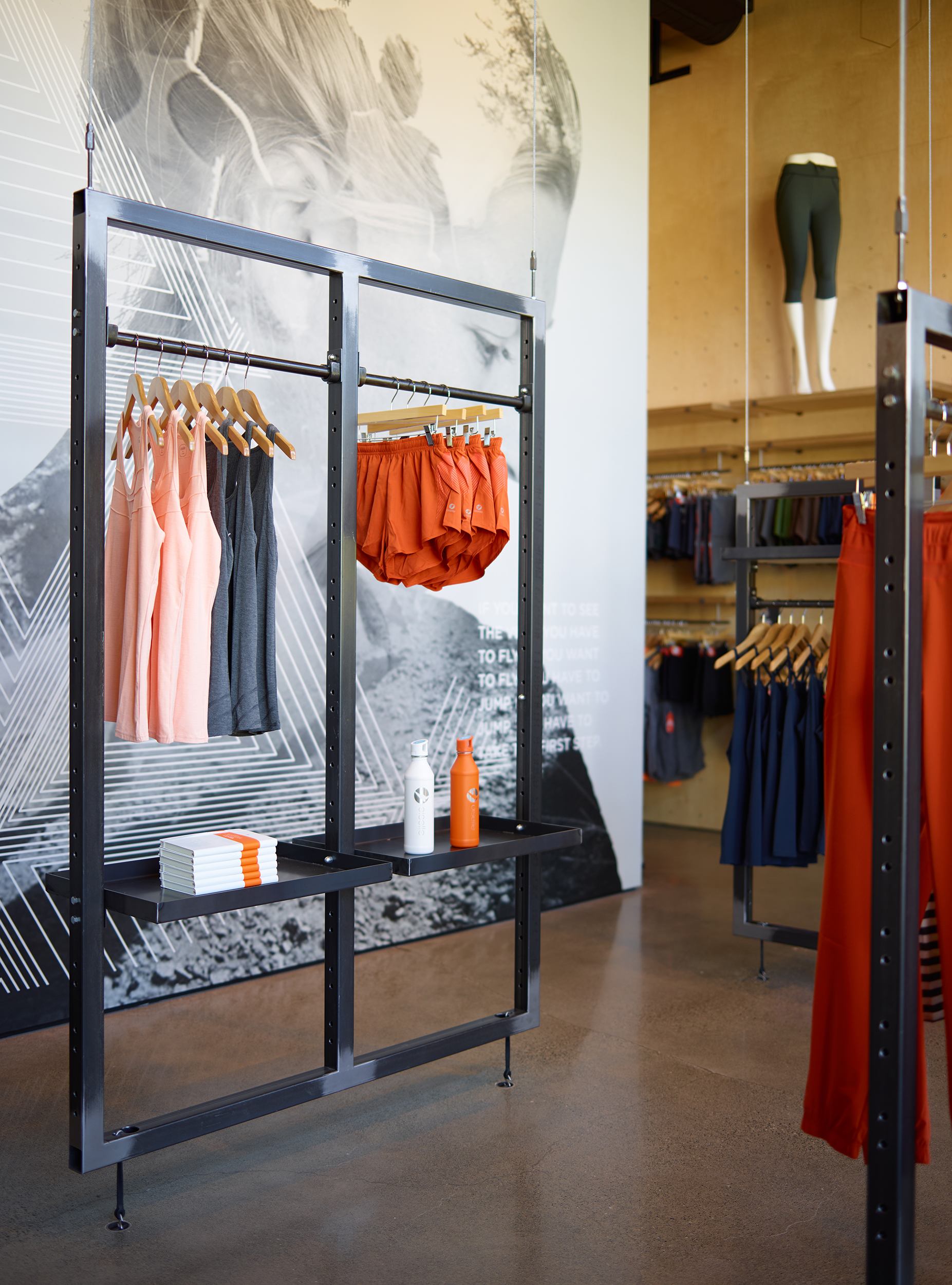 Seattle Flagship Store – OISELLE