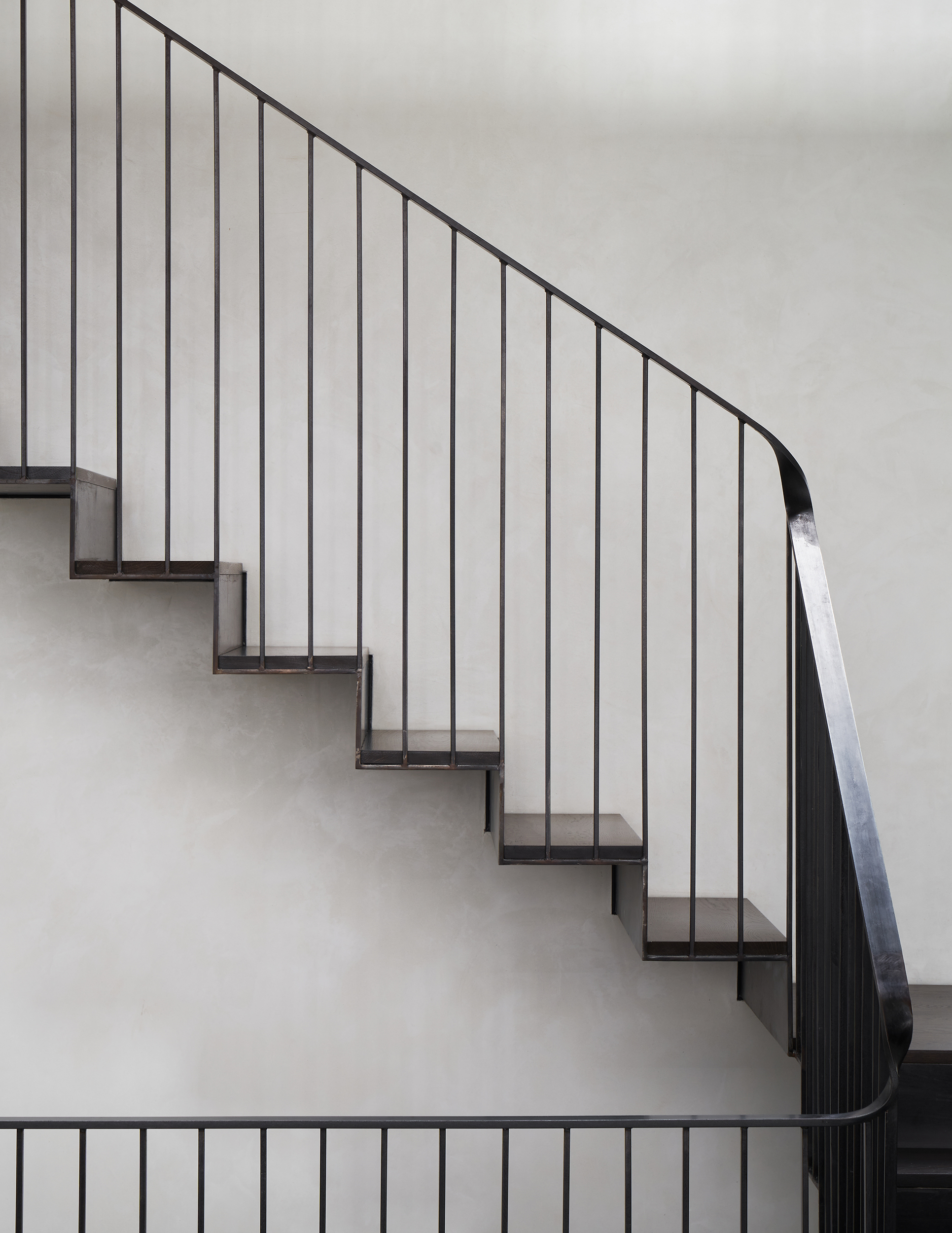 SOUND HOUSE Stair Handrail Twist Detail